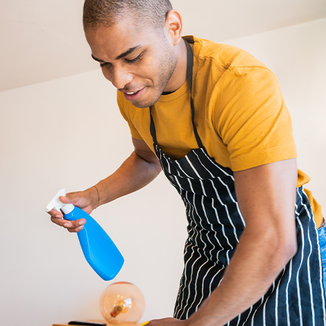 Servicii Personalizate pentru Spații de Birouri: Proiectele noastre de curățenie pentru spații de birouri au fost marcate de eficiență și flexibilitate. Am adaptat serviciile noastre pentru a satisface nevoile specifice ale fiecărui birou, contribuind la un mediu de lucru curat și organizat.